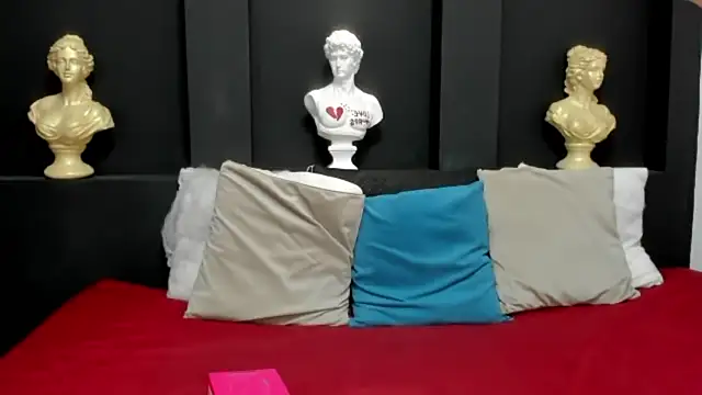 emilyrousee01 online show from 04.04.26