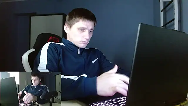 Snapshot of Poliglotjoe1 chatting on 02.13.26 Poliglotjoe1 online show from 02.13.26