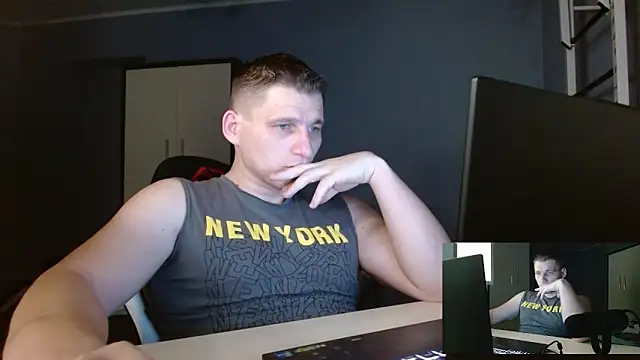 Snapshot of Poliglotjoe1 chatting on 02.20.26 Poliglotjoe1 online show from 02.20.26