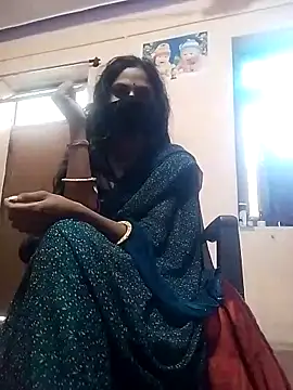 Snapshot of Yt_kinjal chatting on 11.21.25 Yt kinjal online show from 11.21.25