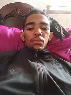 Eezxxx online show from 12.22.25