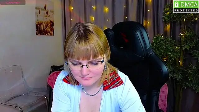 Sofia508 online show from 11.23.25