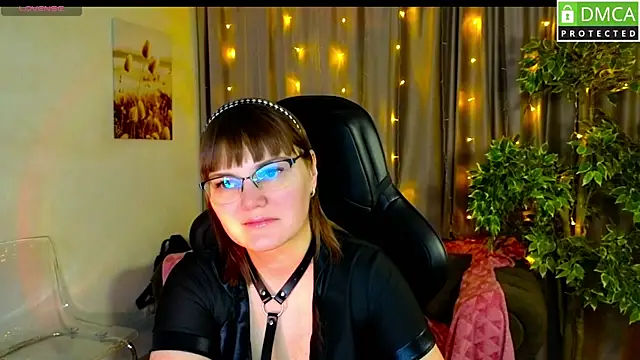 Sofia508 online show from 11.26.25