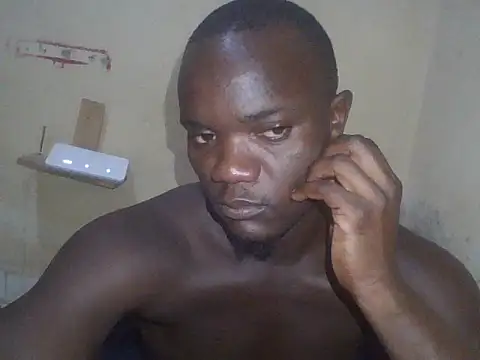 UsTwo  online show from 12.02.25