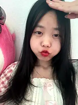 Kiee-lee online show from 11.26.25