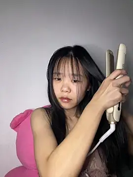 Kiee-lee online show from 12.22.25