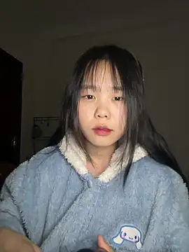 Snapshot of Kiee-lee chatting on 02.25.26 Kiee-lee online show from 02.25.26