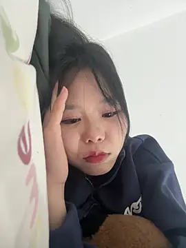 Snapshot of Kiee-lee chatting on 03.21.26 Kiee-lee online show from 03.21.26