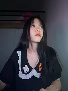 Snapshot of Kiee-lee chatting on 03.24.26 Kiee-lee online show from 03.24.26