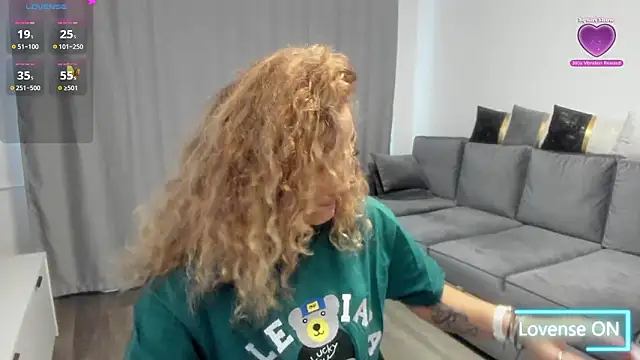 rossana doll online show from 02.25.26