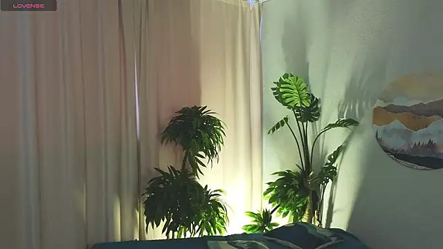 ImiMonroe online show from 02.07.26