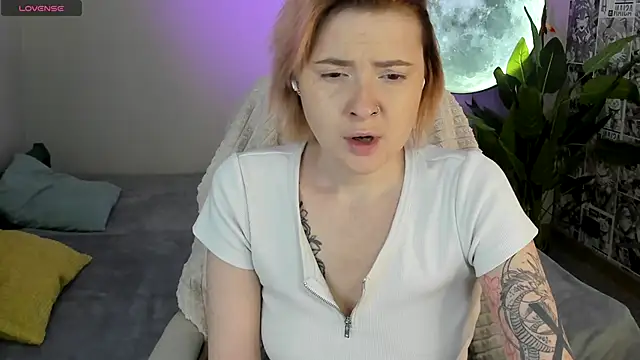 LaylaCookies  online show from 11.23.25