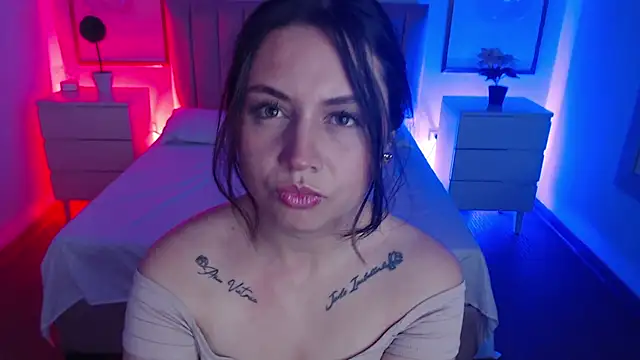 Alice Sinclair  online show from 12.03.25