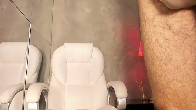 Snapshot of Emir_Ozan_ chatting on 02.20.26 Emir Ozan online show from 02.20.26