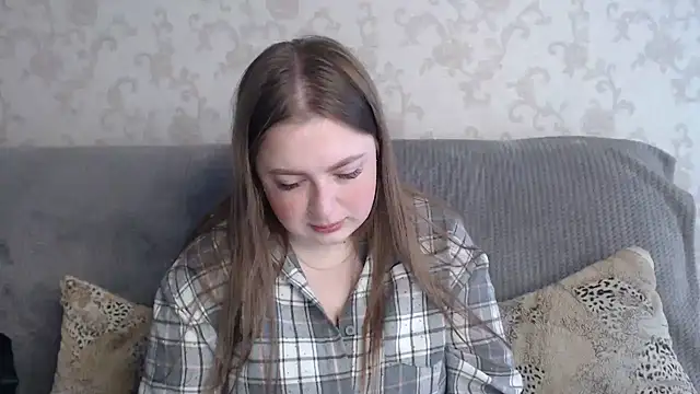 Snapshot of GirlPlayer chatting on 06.13.26 GirlPlayer online show from 06.13.26