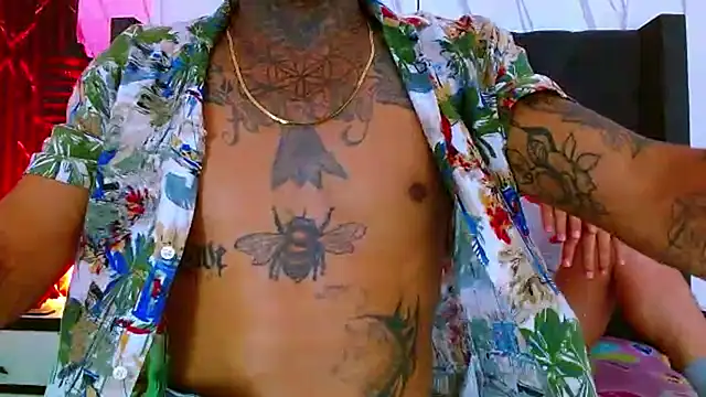 Hot Latino x online show from 11.26.25