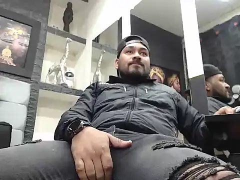 Snapshot of Liam_hairy chatting on 11.27.25 Liam hairy online show from 11.27.25