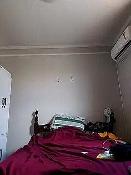 LUcyf3RmAl3696 online show from 12.03.25