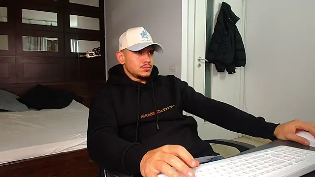 ElijahThorne online show from 02.09.26