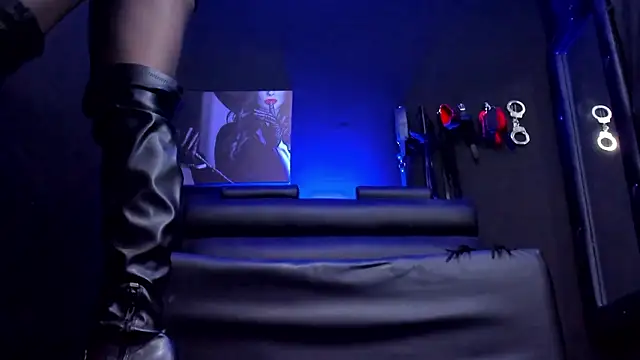 AprilStoness online show from 03.16.26