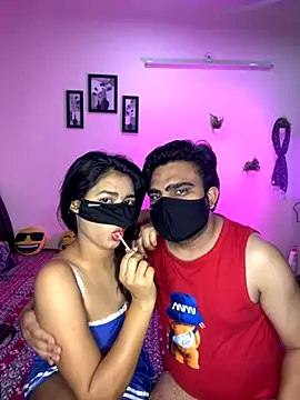 Snapshot of Pretty_Seema chatting on 11.27.25 Pretty Seema online show from 11.27.25