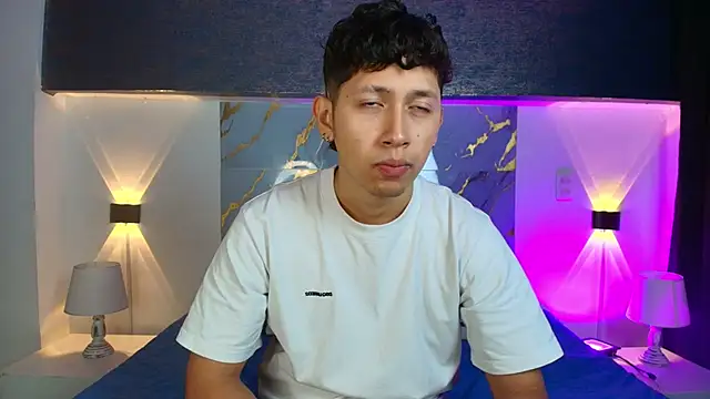 Snapshot of Abeel_Ordaz chatting on 11.28.25 Abeel Ordaz online show from 11.28.25