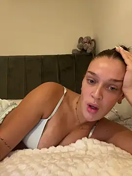 Kerysmae online show from 11.29.25