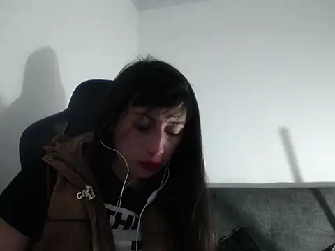 luisa homes online show from 12.18.25