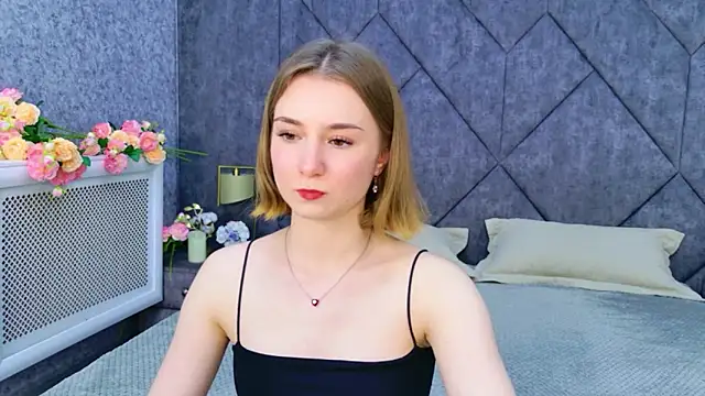 Snapshot of Janice_Corona chatting on 04.07.26 Janice Corona online show from 04.07.26