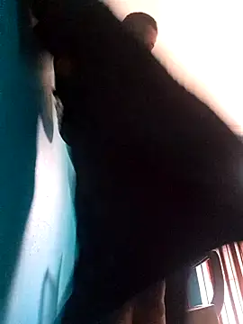 Snapshot of VirginPrincess06 chatting on 11.28.25 VirginPrincess06 online show from 11.28.25