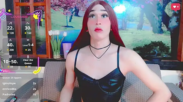 Snapshot of britanny_noroeste chatting on 06.17.26 britanny noroeste online show from 06.17.26