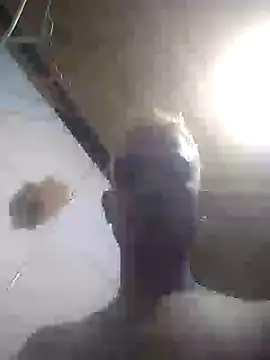 Snapshot of Gzinho69ik chatting on 12.16.25 Gzinho69ik online show from 12.16.25