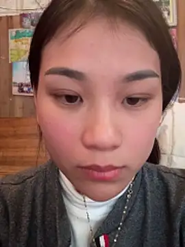 Snapshot of Aster-aster chatting on 11.22.25 Aster-aster online show from 11.22.25