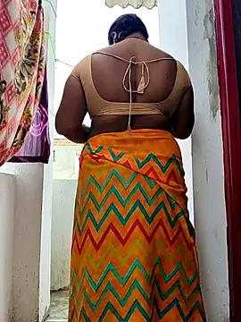 Desicouple1706 online show from 01.17.26