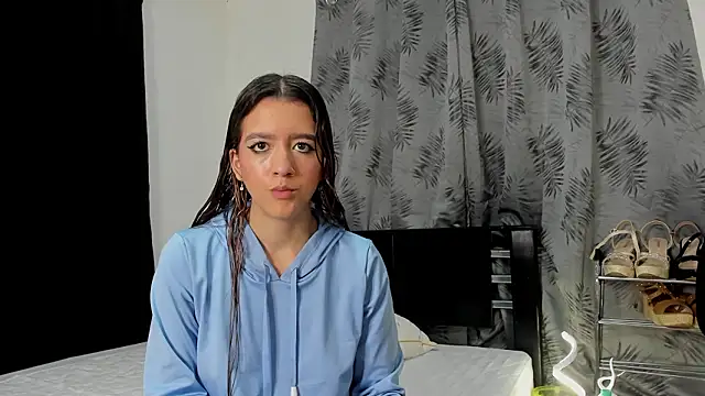 Violeta Gracee online show from 03.03.26