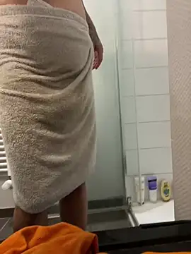 Lothentik online show from 04.10.26