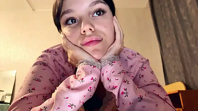 StacieGregoreski online show from 11.22.25