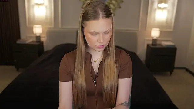 Charlotte Dreams online show from 06.13.26