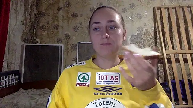 Vassila69 online show from 12.18.25