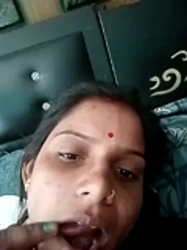 mina jii online show from 12.14.25