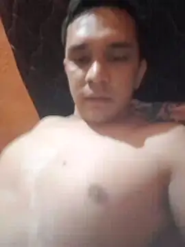 Snapshot of AH_Daniel chatting on 11.29.25 AH Daniel online show from 11.29.25