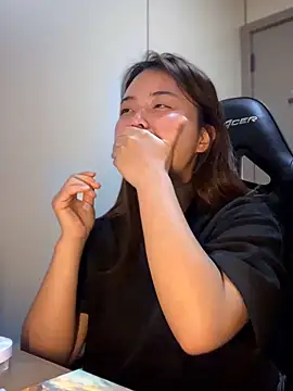 Toffee-00 online show from 04.07.26