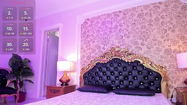 Snapshot of AngeliRouse chatting on 11.26.25 AngeliRouse online show from 11.26.25