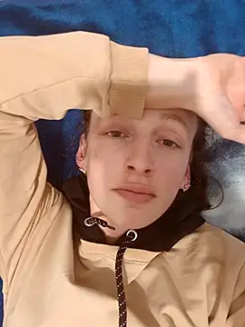 AlisKiv online show from 11.28.25