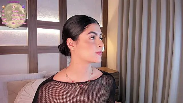 SarhaVega online show from 12.14.25