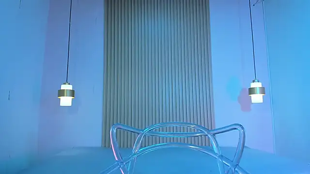 Snapshot of Izelevans chatting on 02.17.26 Izelevans online show from 02.17.26