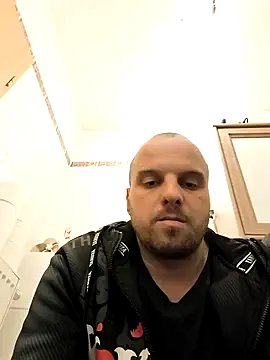 Snapshot of Phoenix2310 chatting on 02.05.26 Phoenix2310 online show from 02.05.26