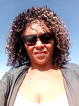 MaayaFonseca online show from 12.14.25