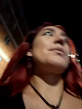 Eveeelyn25 online show from 11.22.25