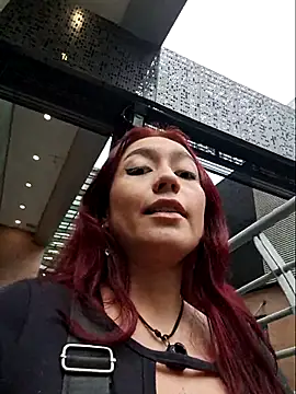 Eveeelyn25 online show from 02.15.26